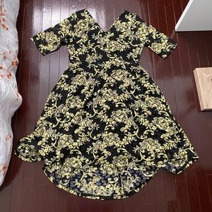 CHRISTLIE brand floral pattern dress